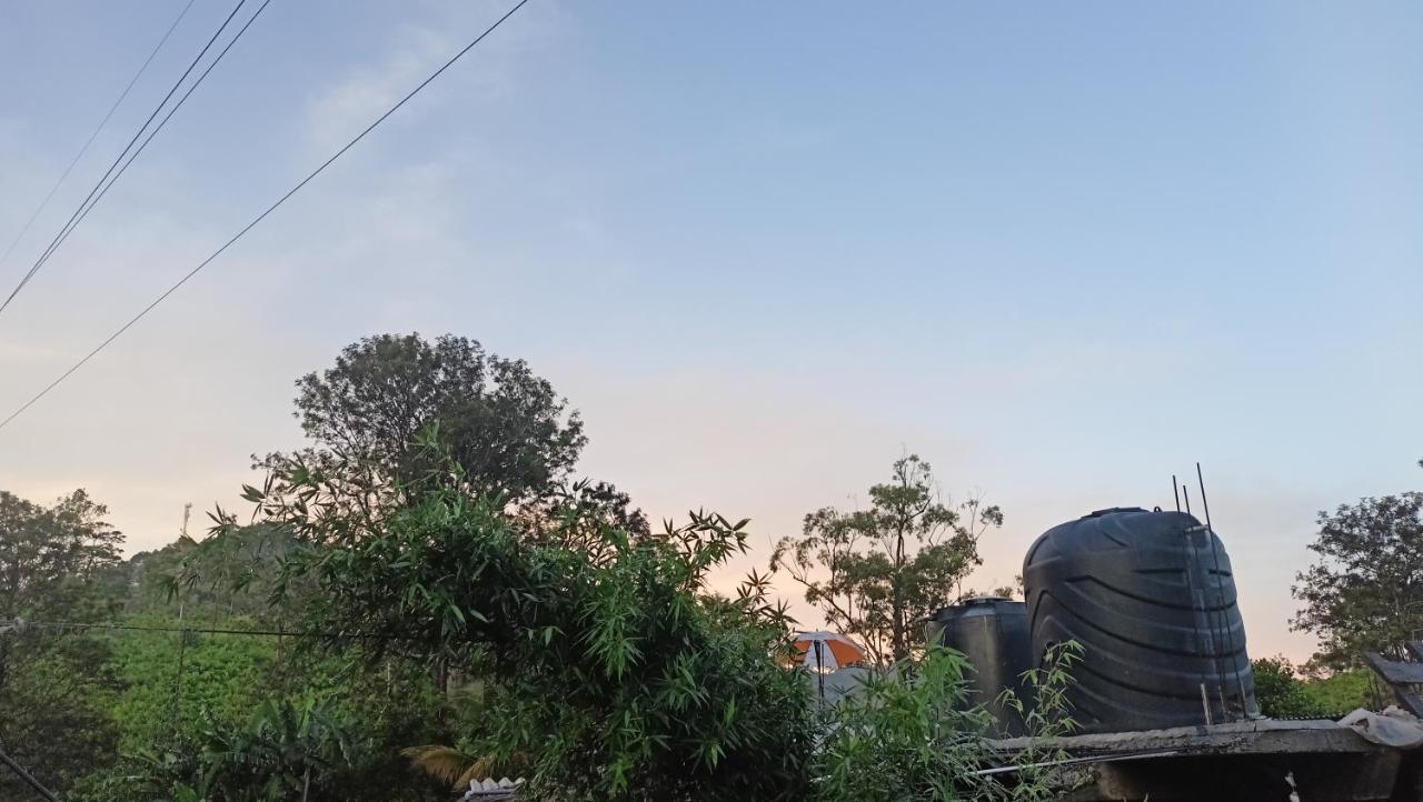 ホテル Freedom Camp エッラ エクステリア 写真
