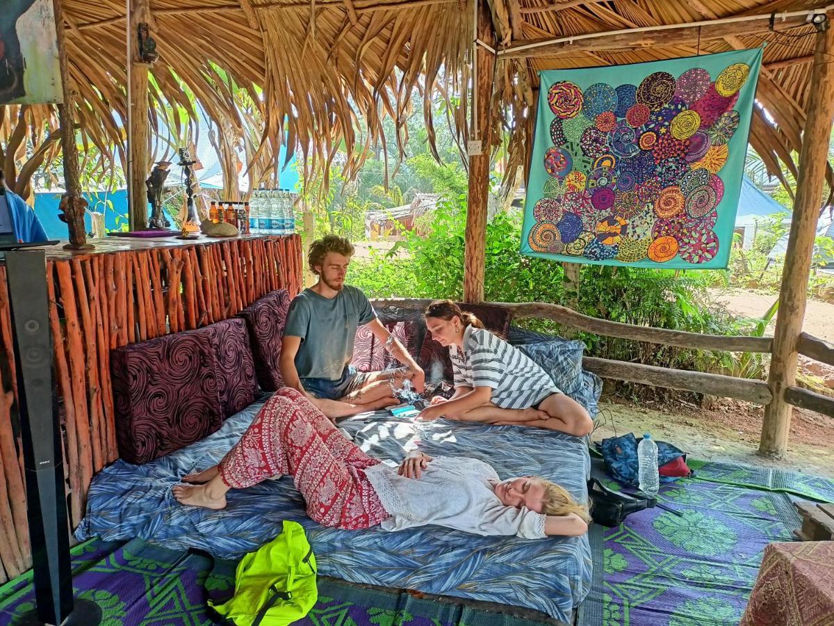 ホテル Freedom Camp エッラ エクステリア 写真