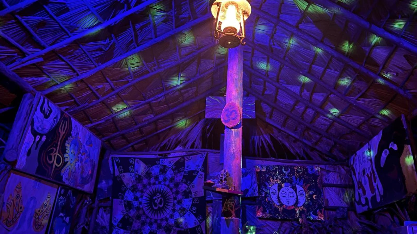 ホテル Freedom Camp エッラ エクステリア 写真